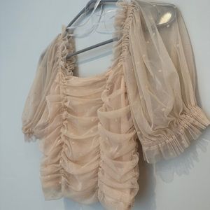 Puff sleeve crop top